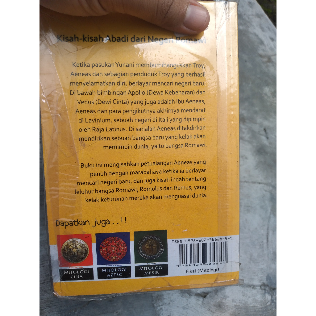 Buku Mitologi Romawi Penulis: Evelyn Wolfon