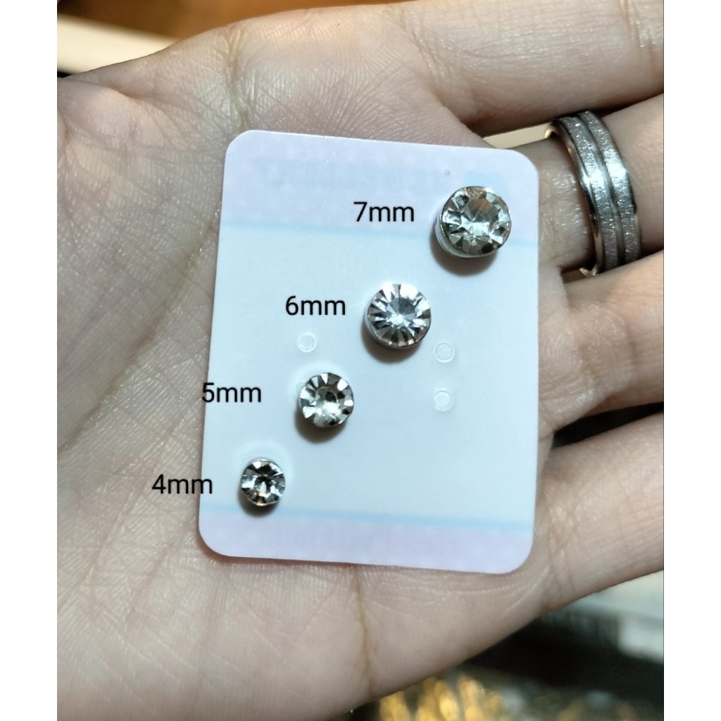 Tindik Magnet Permata Putih Diamond Berlian Anting Tempel Cowok