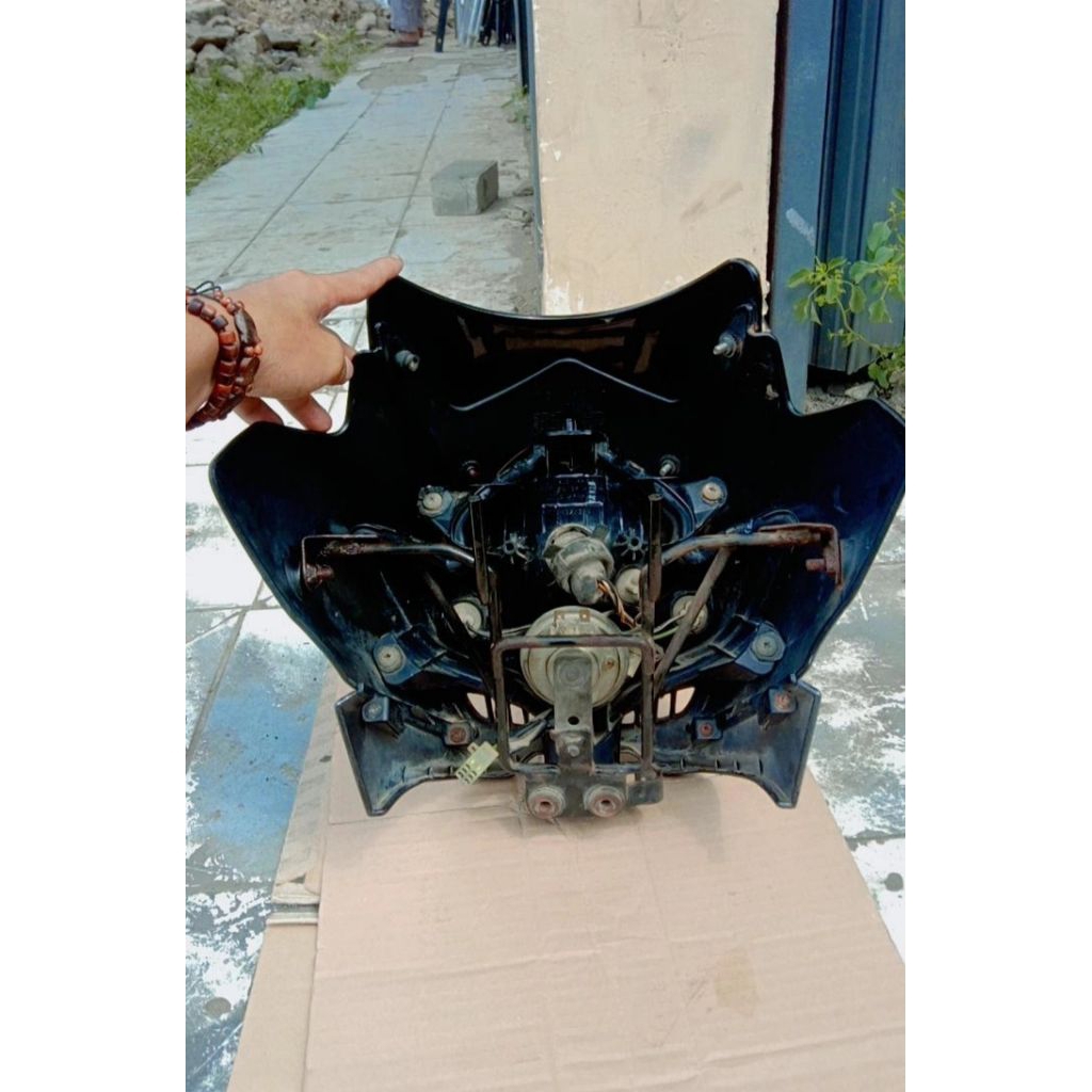 BATOK DEPAN SATRIA FU BARONG HEADLAMP DEPAN ORI COPOTAN
