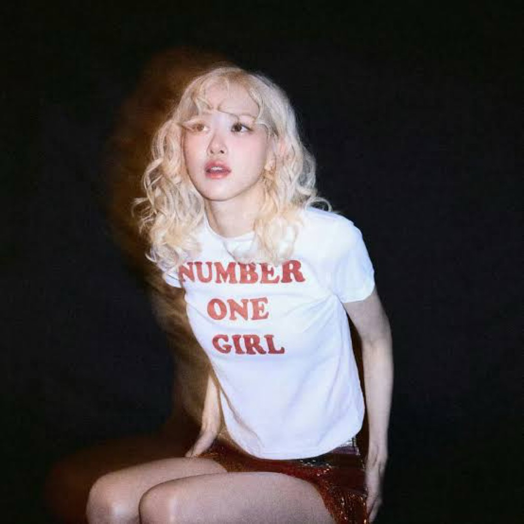 Number One Girl - Rose Blackpink Crop Top / T-shirt / Kaos