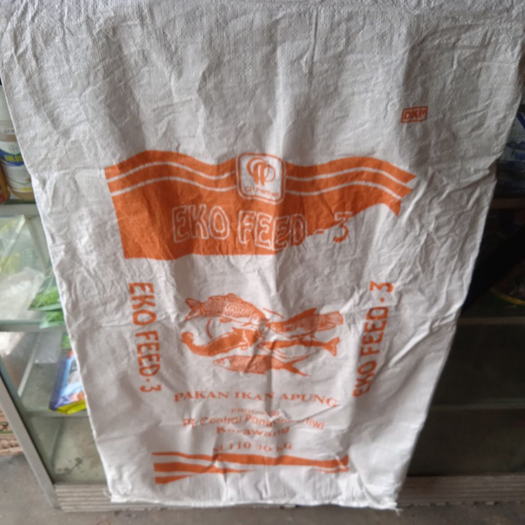 KARUNG BEKAS TERNAK pakan, ikan dan ayam 60X100