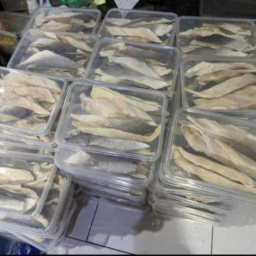 

ikan cucut kering 250gr