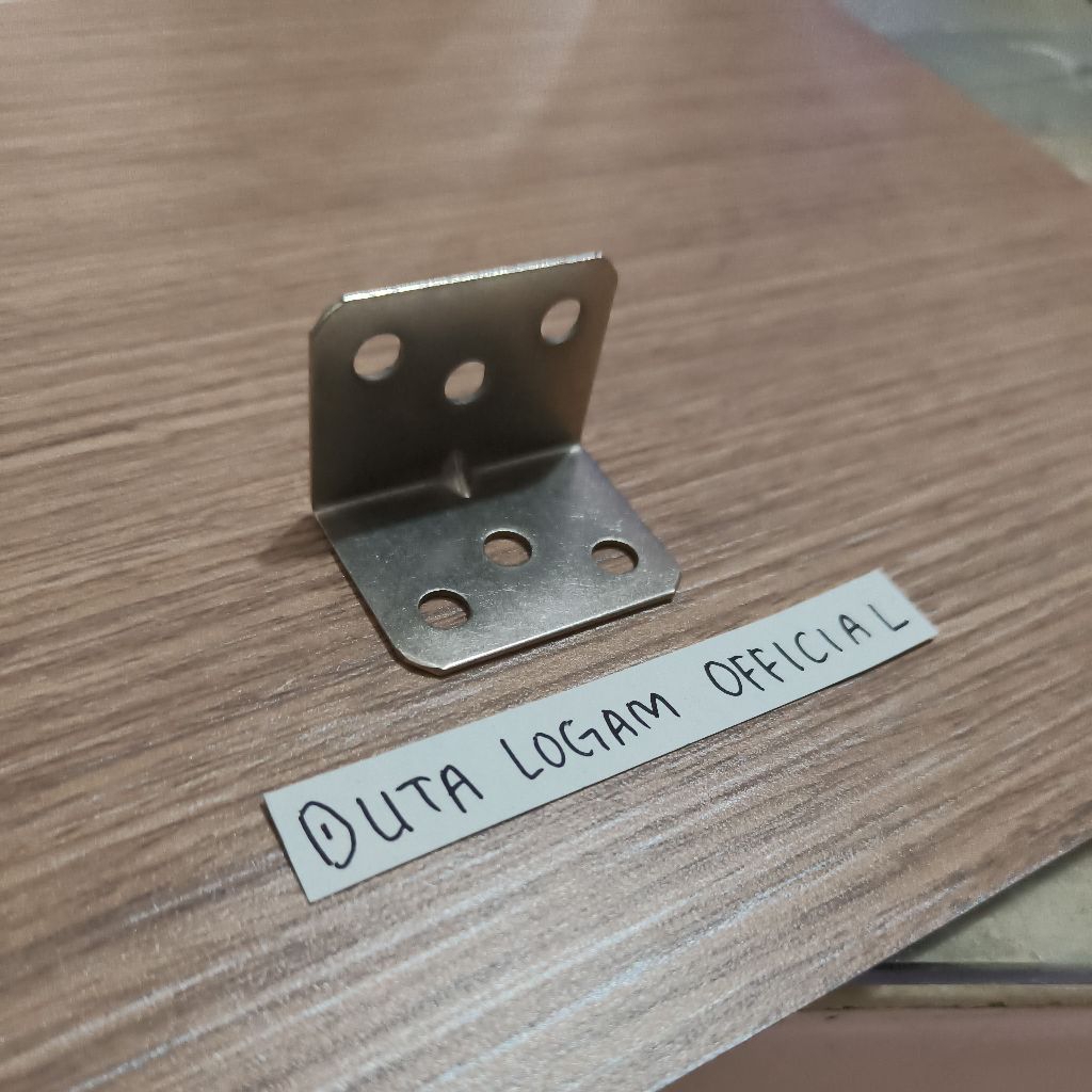 SIKU 3x3 AMBALAN SIKU BESI 6 LUBANG TEBAL 2MM BESI SEMUA SISI SIKU (harga per pcs)