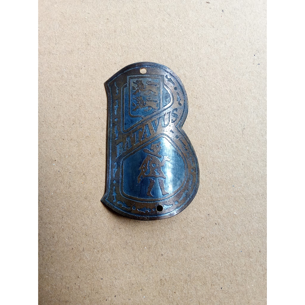 Emblem Sepeda Plat Merk Batavus Alumunium Hitam