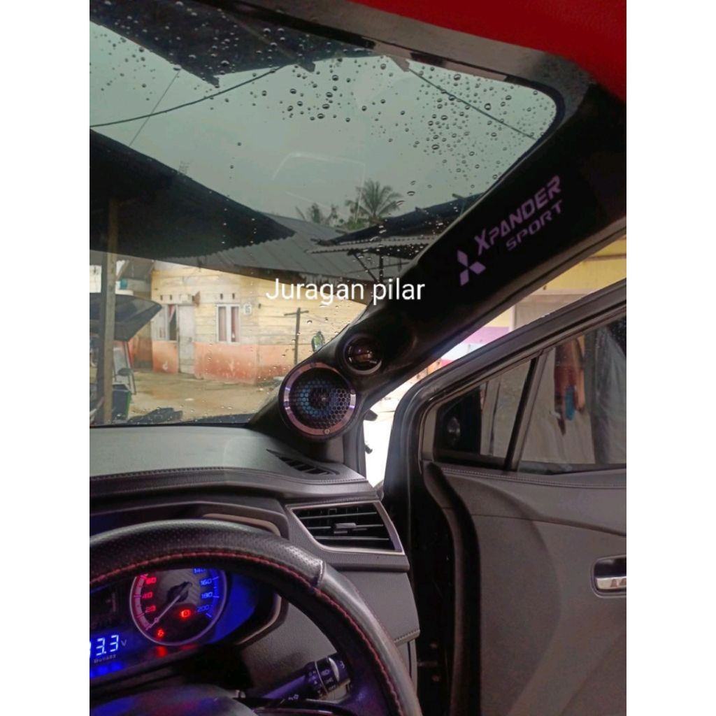 Pilar 3 way XPANDER atau All New LIVINA fullset dengan speaker tweeter dan midrange