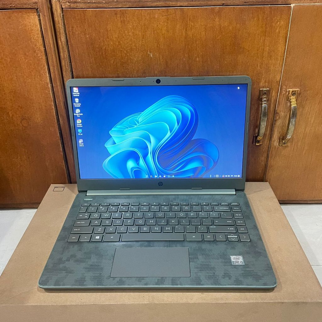 READYSTOCK Laptop Hp 14s-dq1089wm, Intel Core i3 - 1005G1, 8/256GB, Green Army