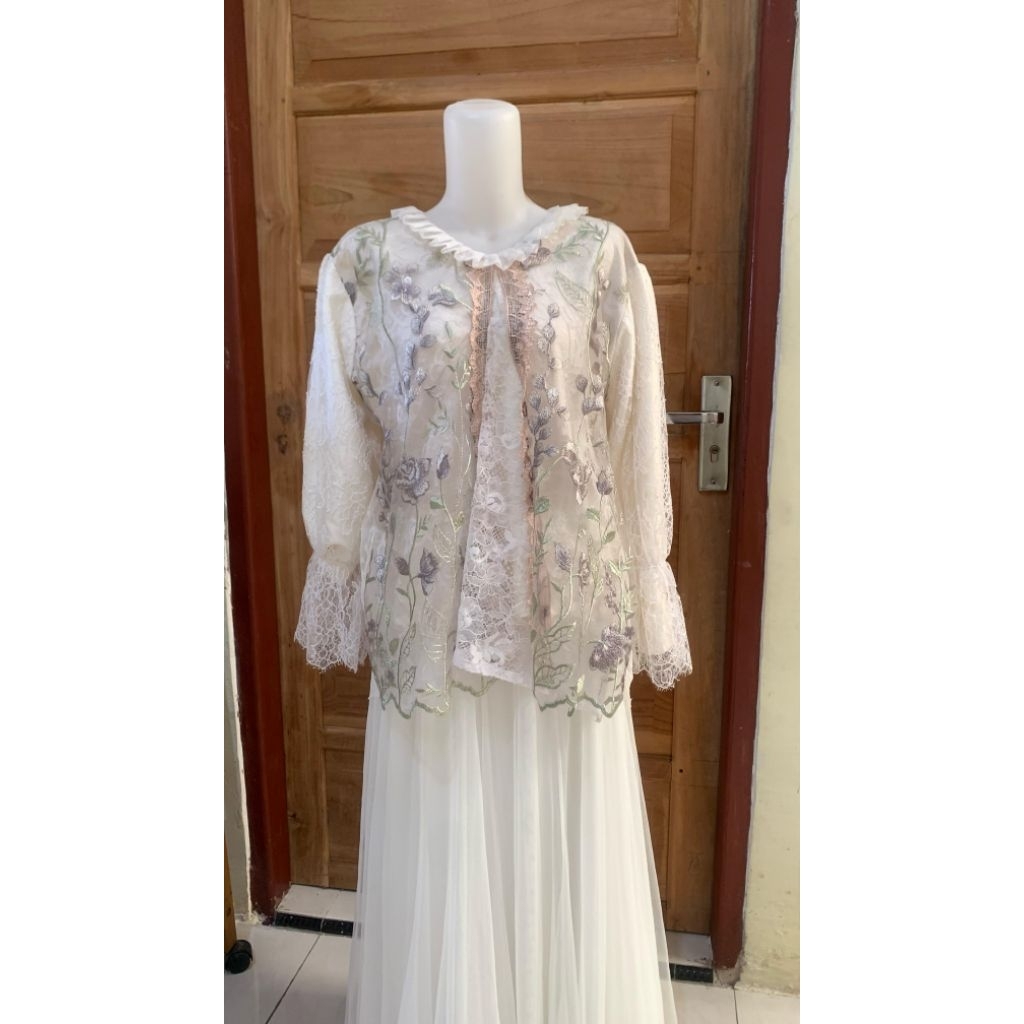 Top Armita Beachylooks