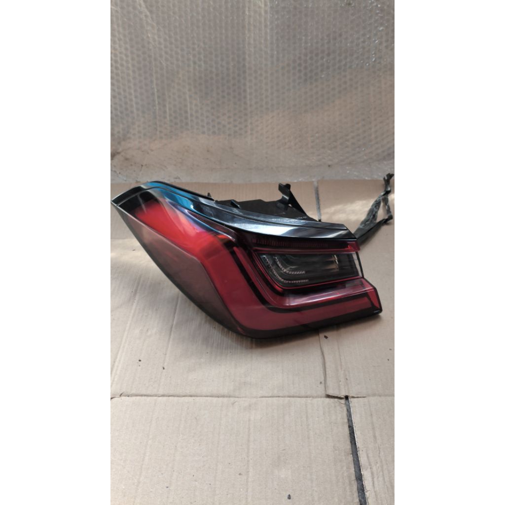 stoplamp lampu belakang Honda City hatchback original