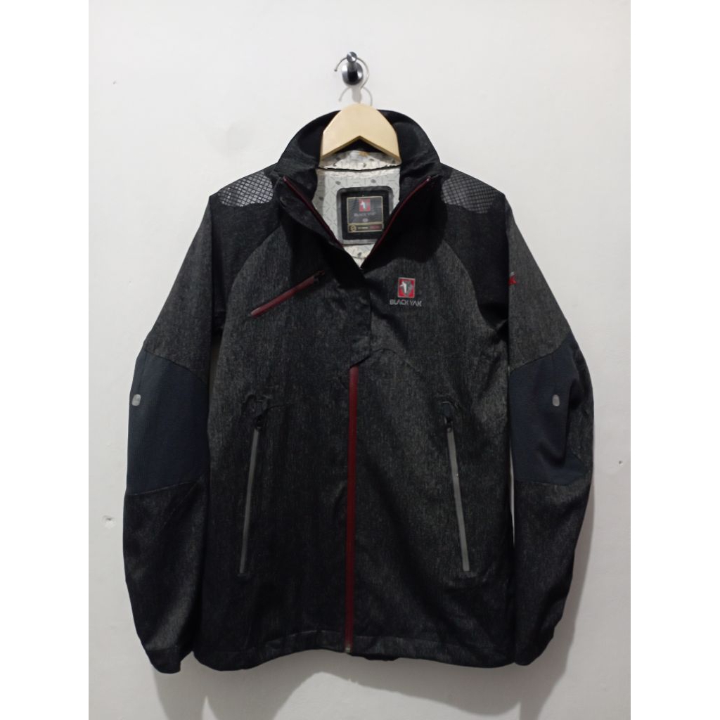 Jaket Outdoor/Hiking Blackyak Extreme Peak