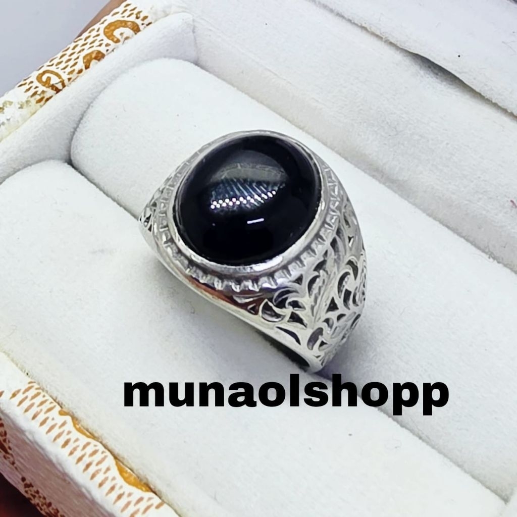 Cincin Batu Kecubung Tanduk Hitam