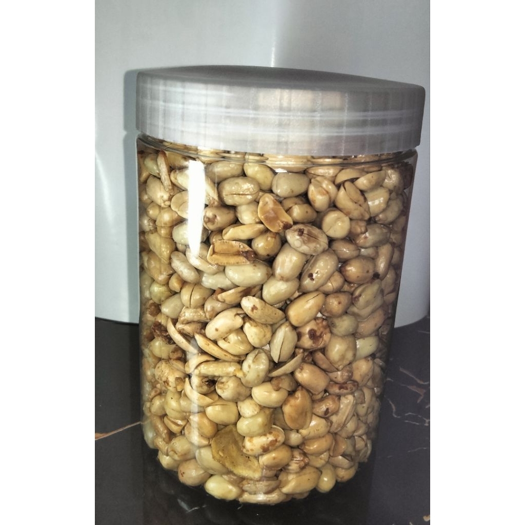 

Kacang bawang khas gunungkidul size kecil gurih dan melimpah bawangnya