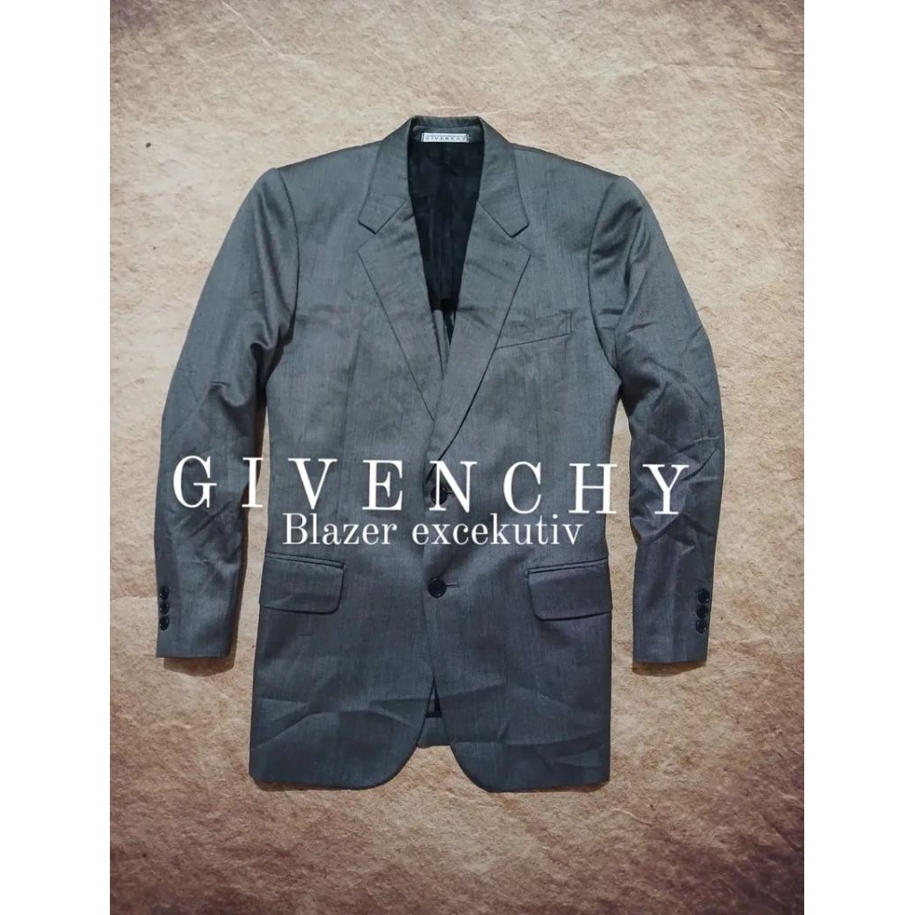 blazer GIVENCHY seperti baru model slimfit bekas second preloved