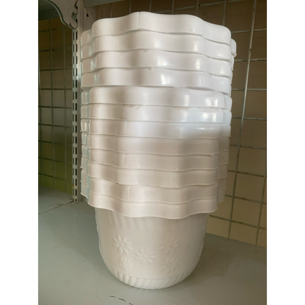 Pot bunga putih primera size kecil