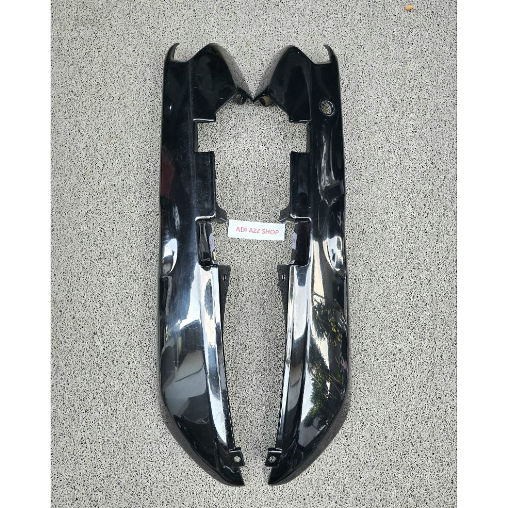 cover kempol body belakang hitam Gading honda astrea grand bulus original dan baru 93-94