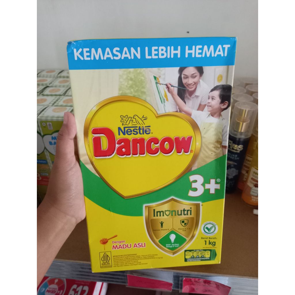 

Dancow 3+ madu 1kg