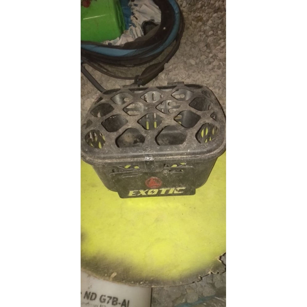 copotan original keranjang plastik sepeda listrik exotic / keranjang depan sepeda listrik exotic