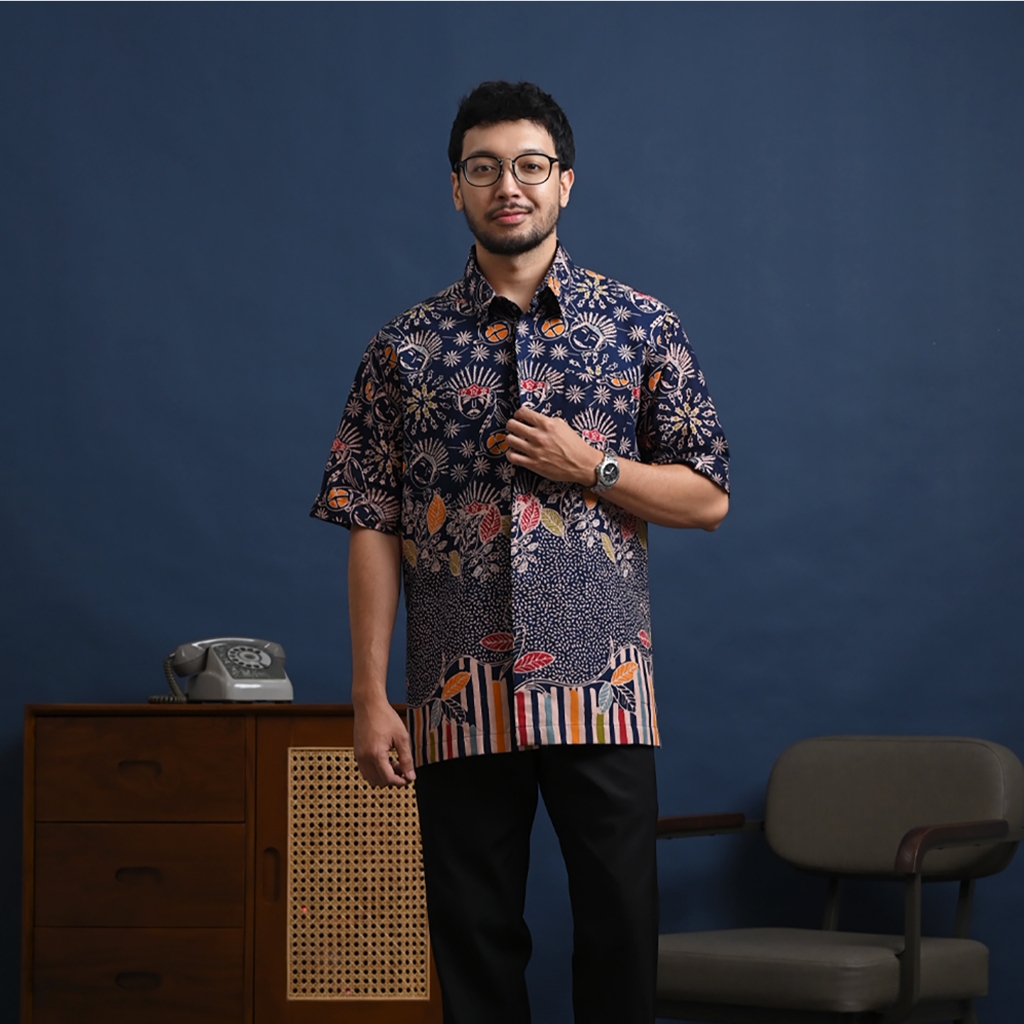 Trabalho - Betawi Blue short M0303, Kemeja batik pria lengan pendek