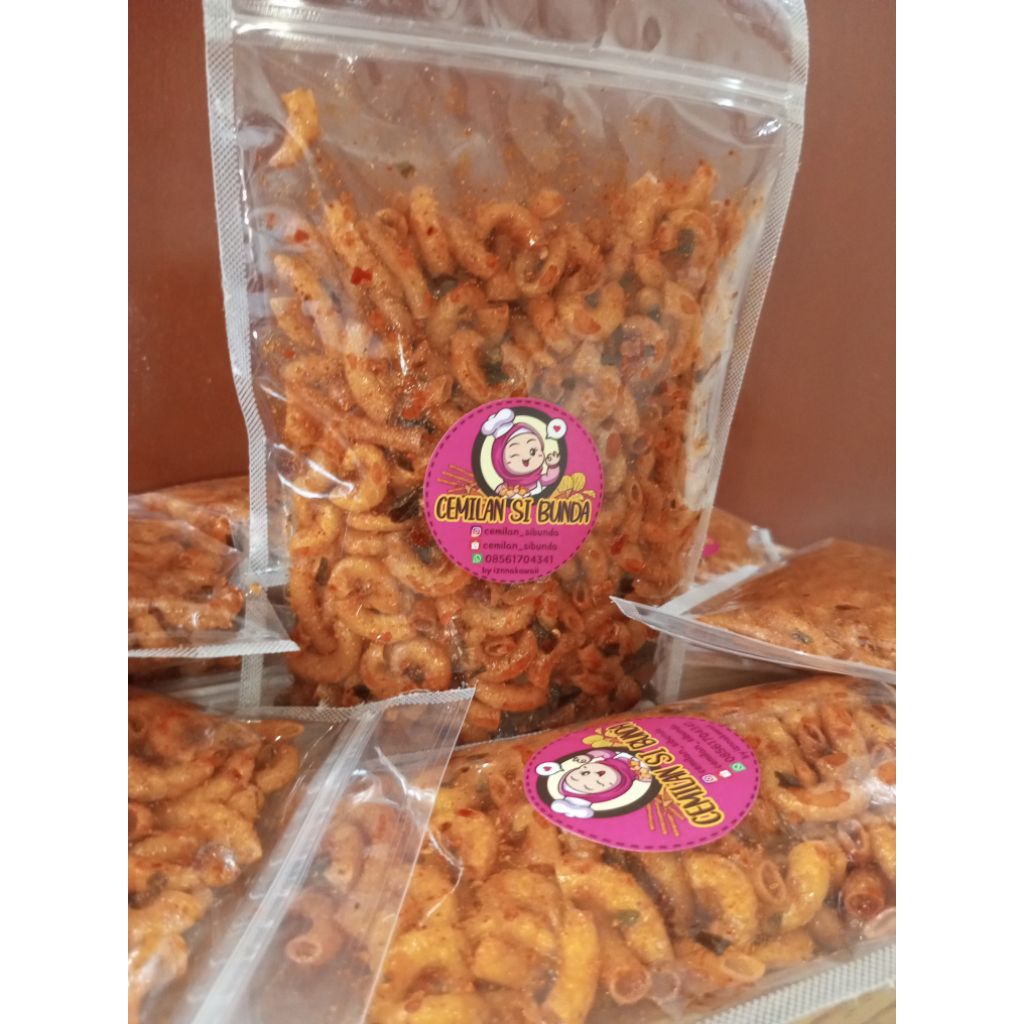

Makaroni pedas daun jeruk 100gr , 200gr , 225gr