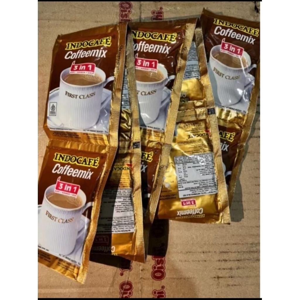 

indocafe 1 renceng (10 sachet)