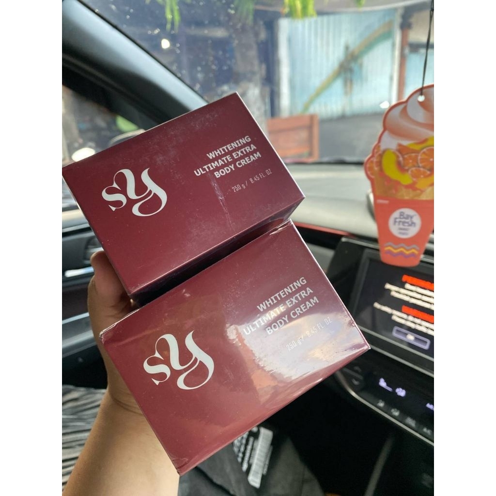 YONI BODY CREAM ULTIMATE WHITENING