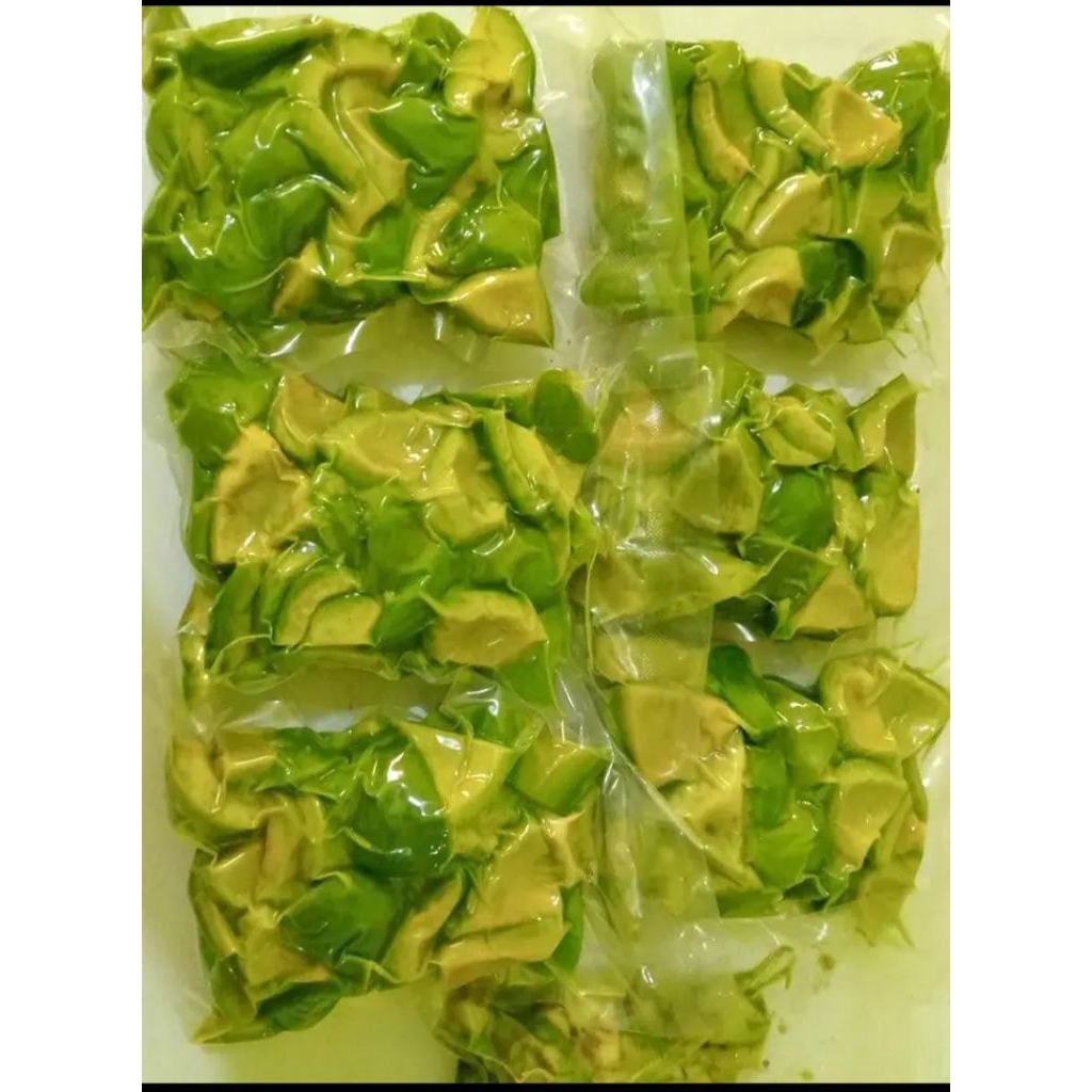 

Alpukat mentega siap makan packing aman dan rapih berat bersih 1kg