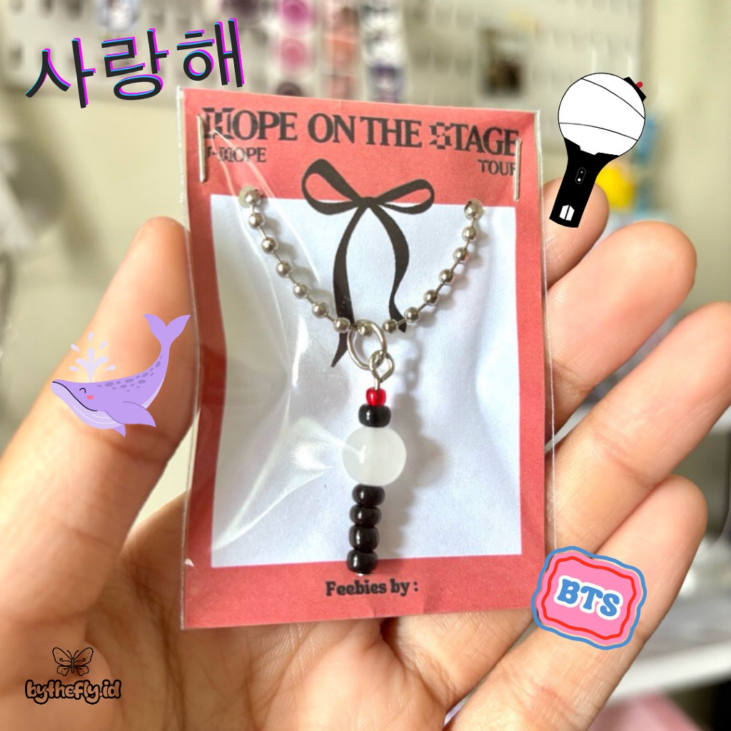 Mini army bomb keychain/ gantungan kunci mini army bomb BTS bisa untuk freebies konser hope on the s