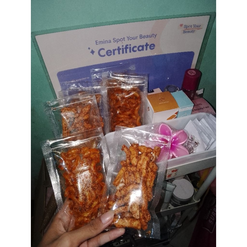 

jajanan pedas murah