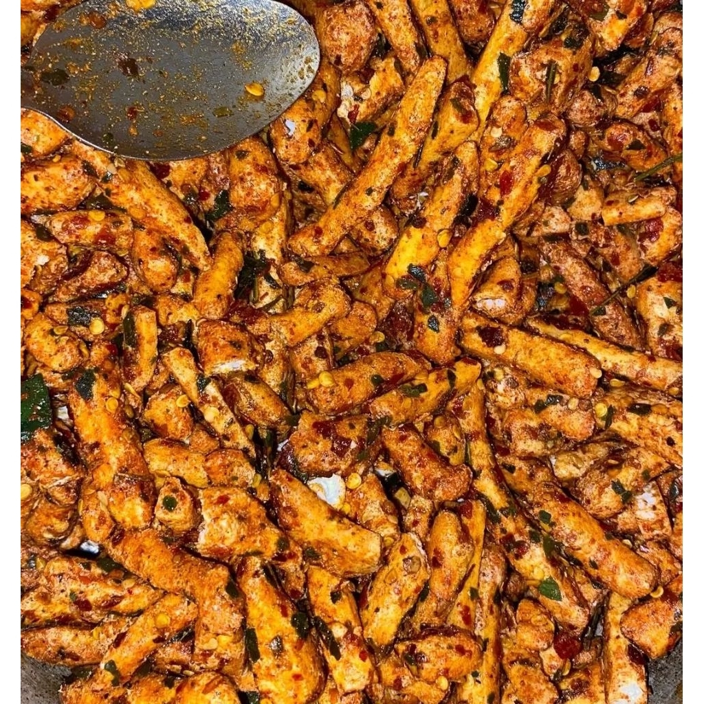 

Basreng Pedas Daun Jeruk Cikruh 100gr