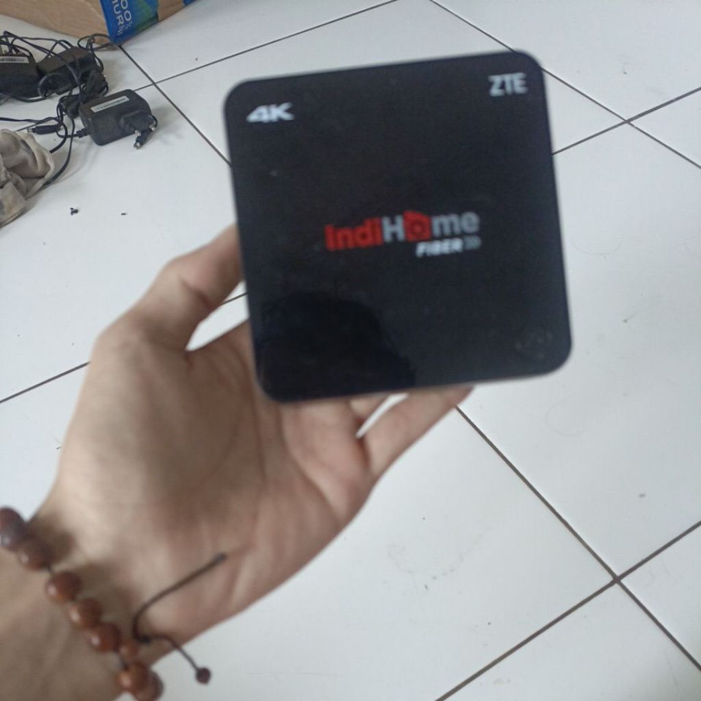 v1 stuck logo/bootlop