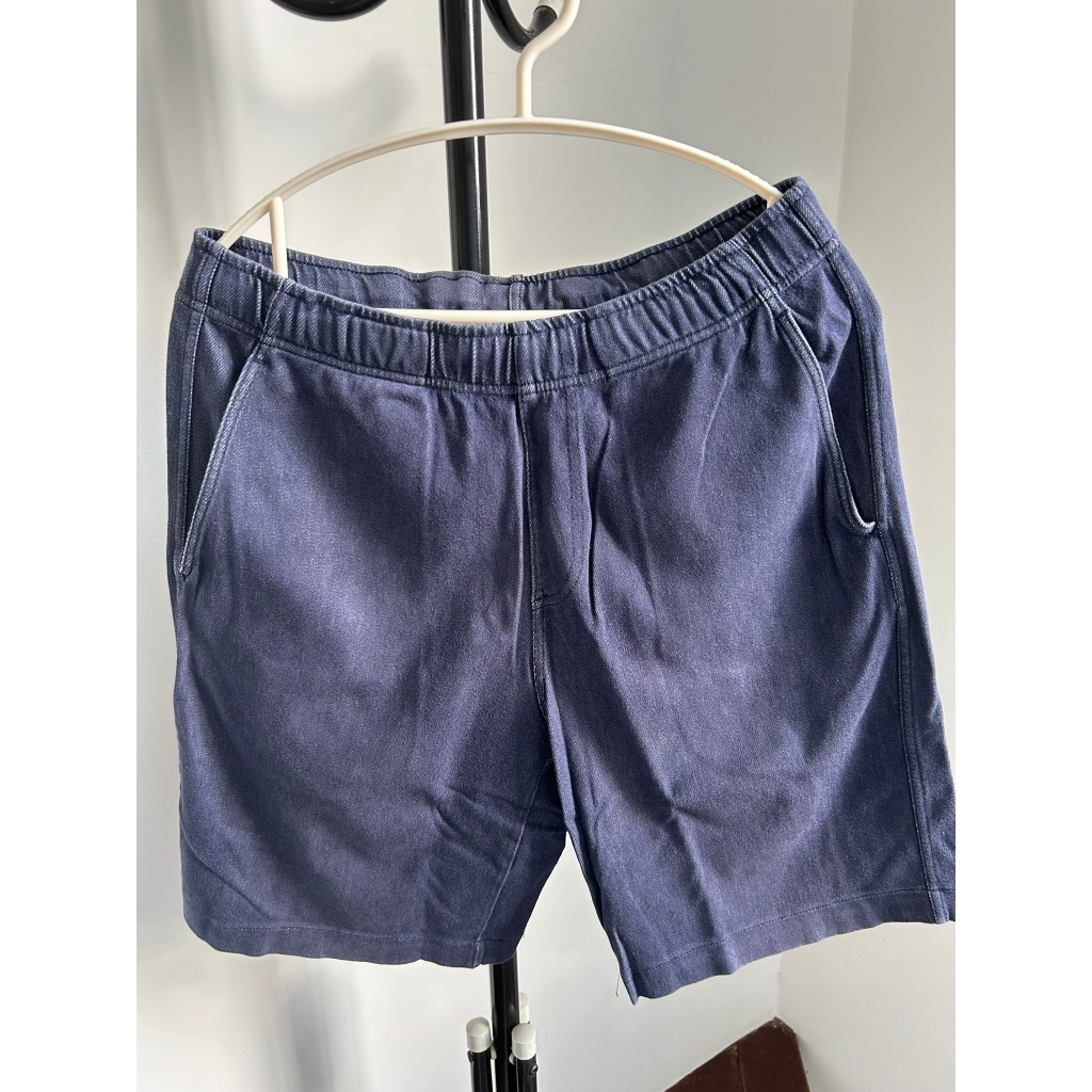 Celana Pendek Pria Uniqlo - Preloved