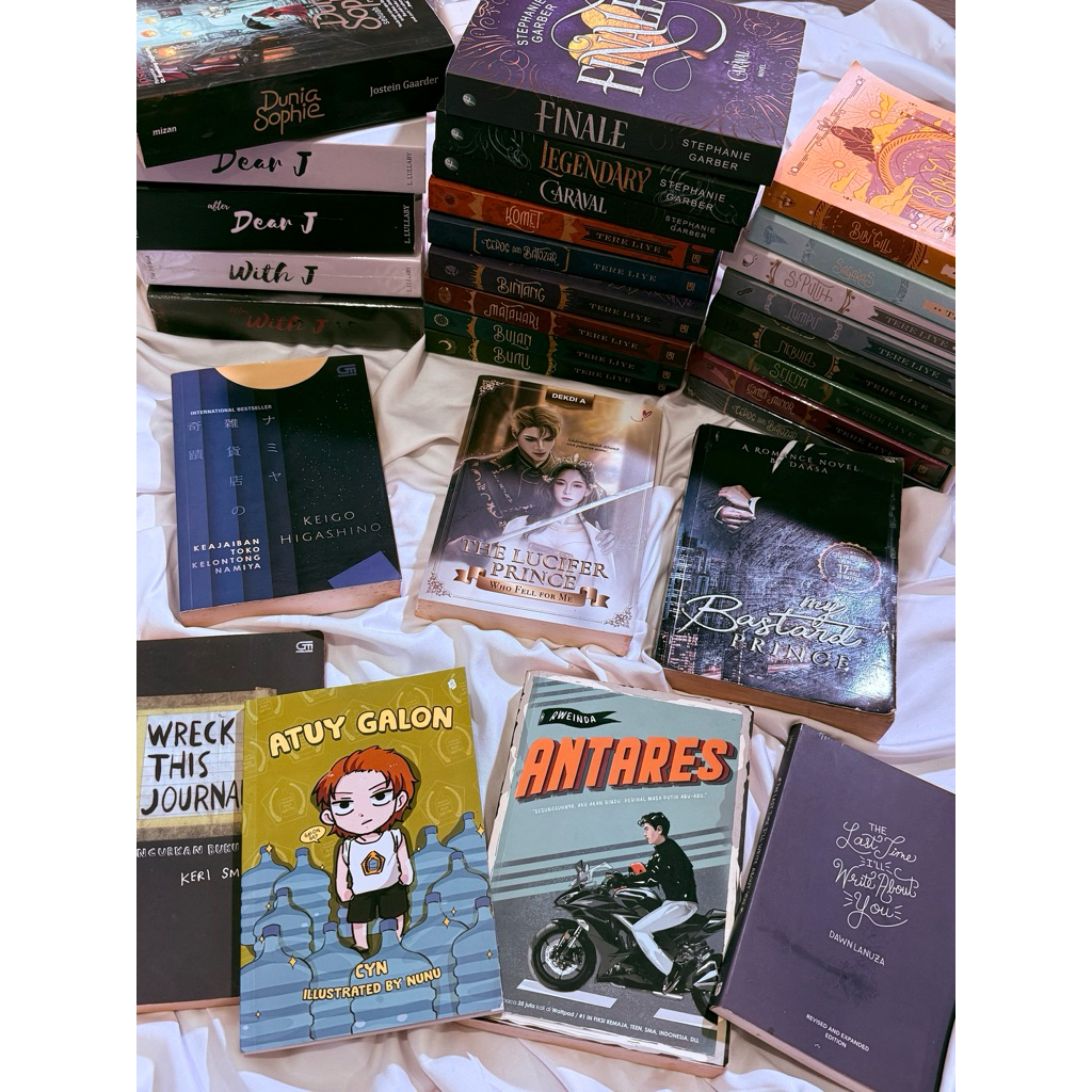 PRELOVED Novel  Antares, Dear J, Carnaval, Atuy Galon