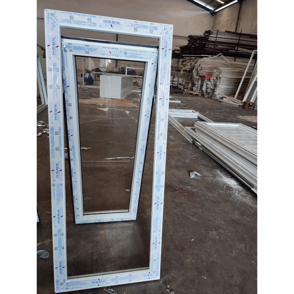 Jendela uPVC Jungkit