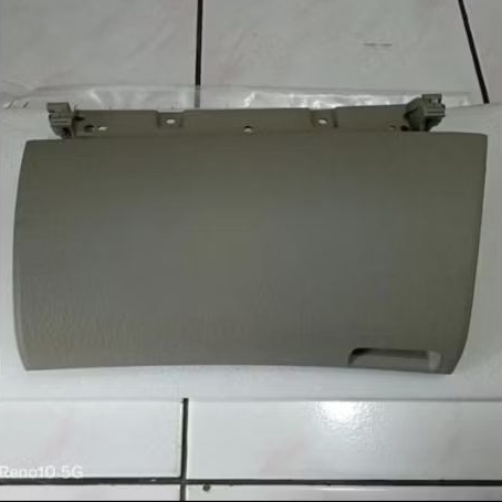 Tutup Laci Atas Dashboard dasboard Innova Lama2005-2012 Original abu²