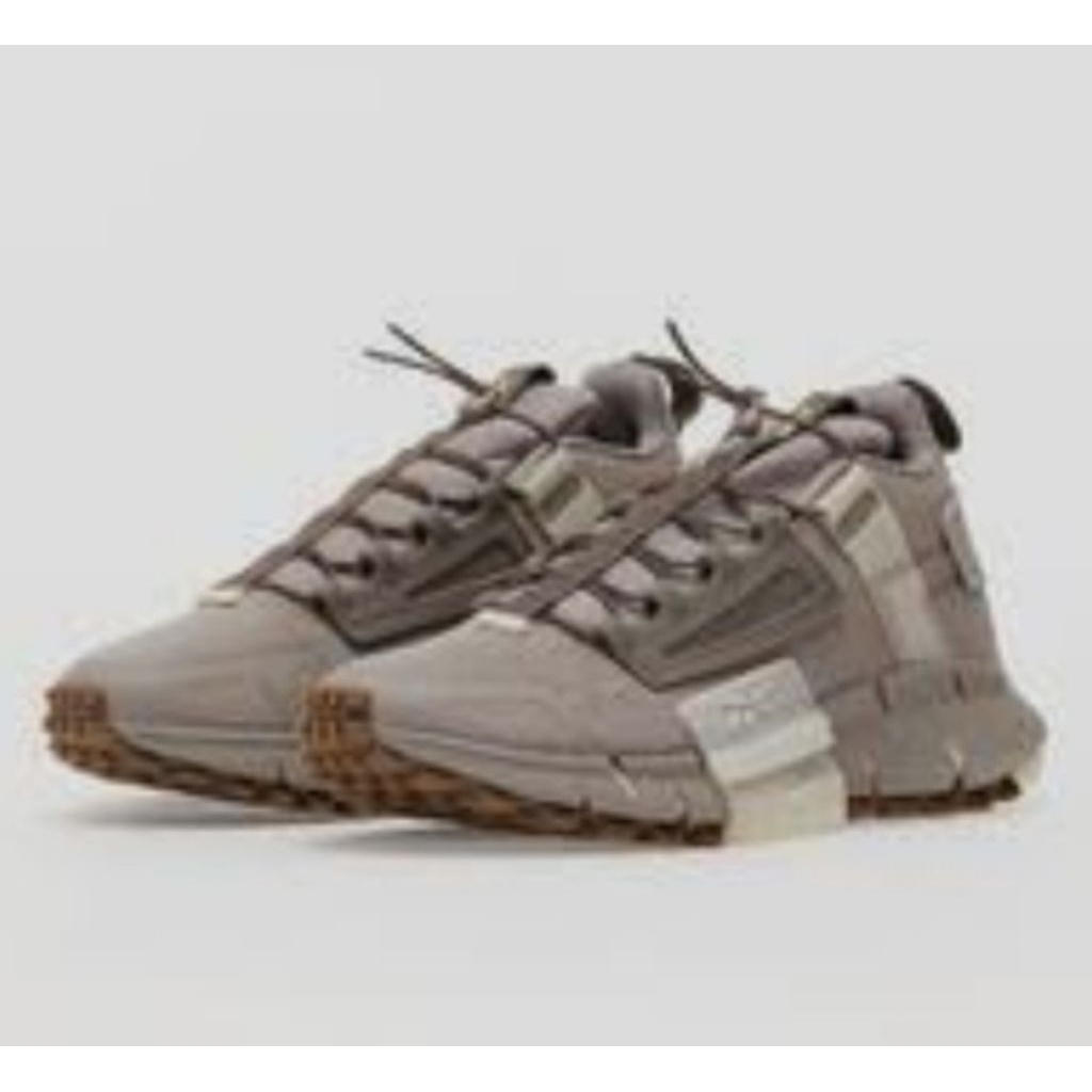 SepatuRebokZigKinetica