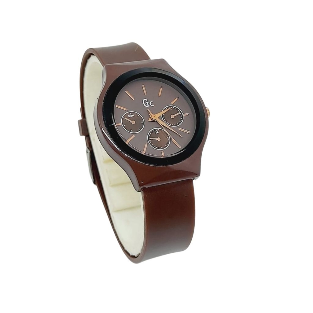 Jam Tangan Gc Model Putih dengan Tali Silikon dan Desain Modern