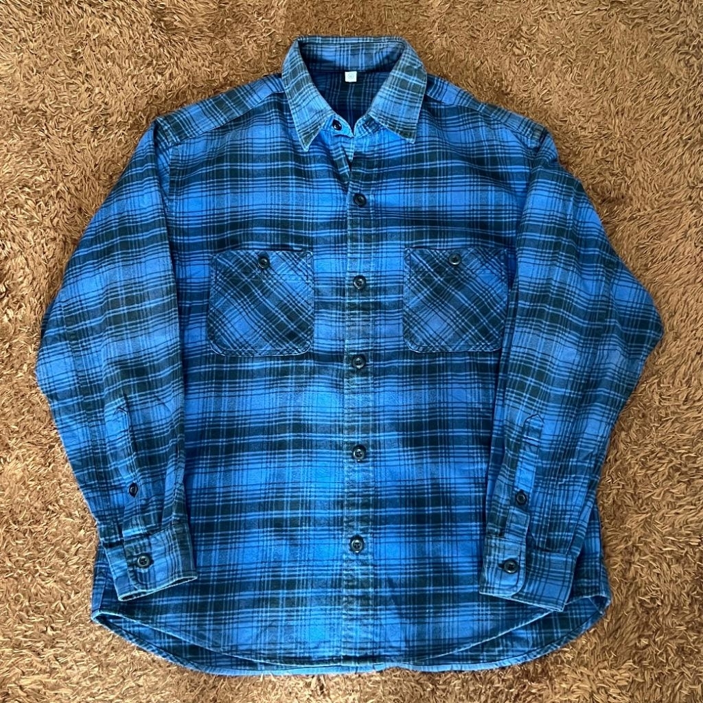 Uniqlo Heavyweight Flannel Double Pocket Shirt Kemeja