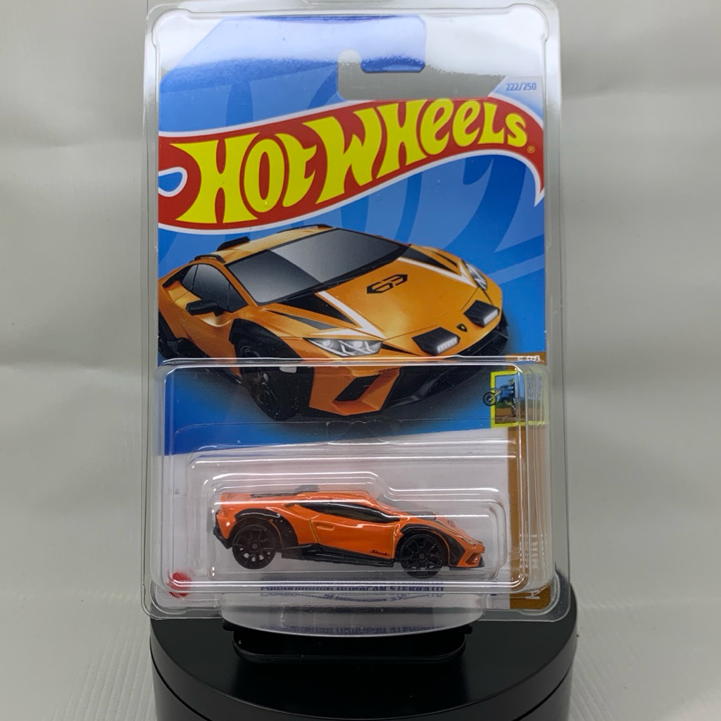 Hot Wheels Lamborghini Huracan Sterrato