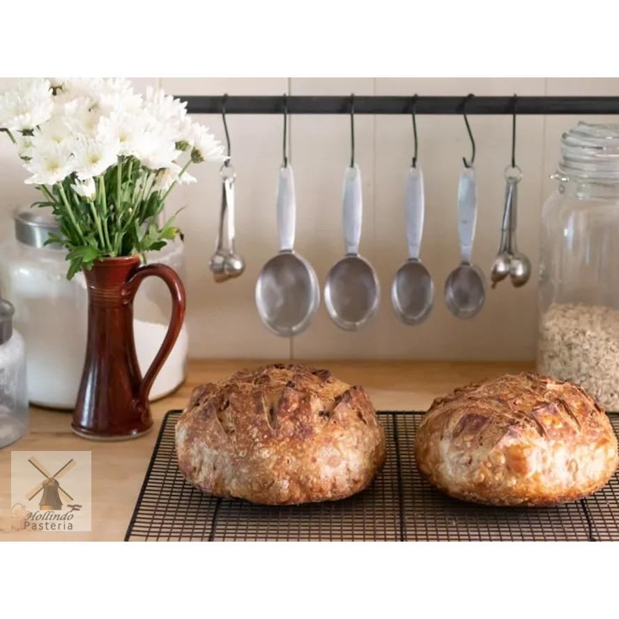 

The Ultimate Walnut Sourdough Bread 650gr or 950 gr