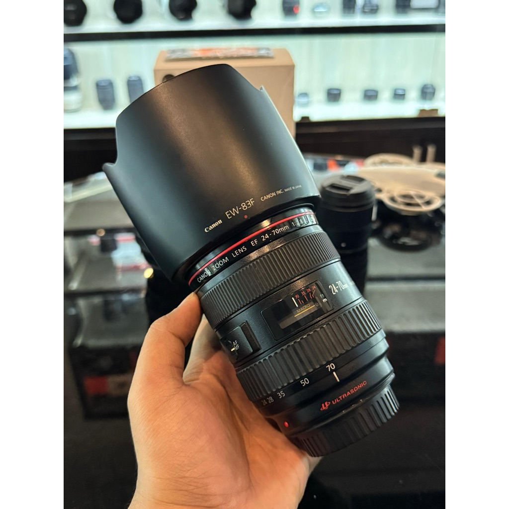 Lensa Canon 24-70mm f2.8L usm