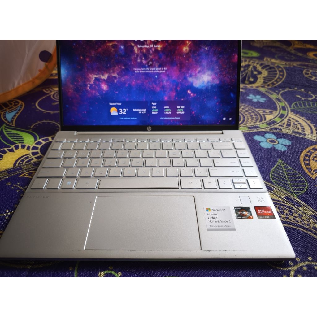 Laptop HP Pavilion aero 13 bekas