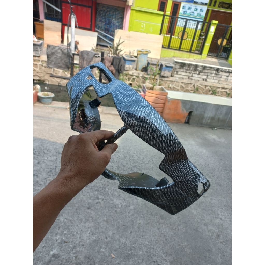 batok depan supra x 125 karbon
