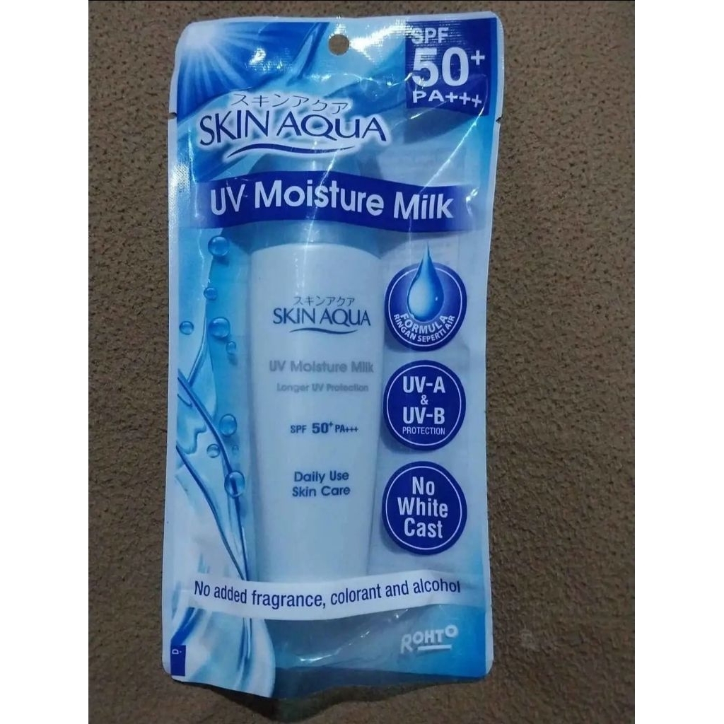SUNSCREEN SKIN AQUA SPF 50 PA+++