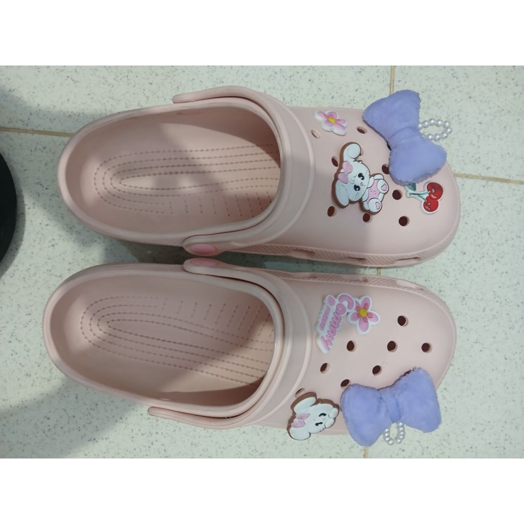 crocs miniso new