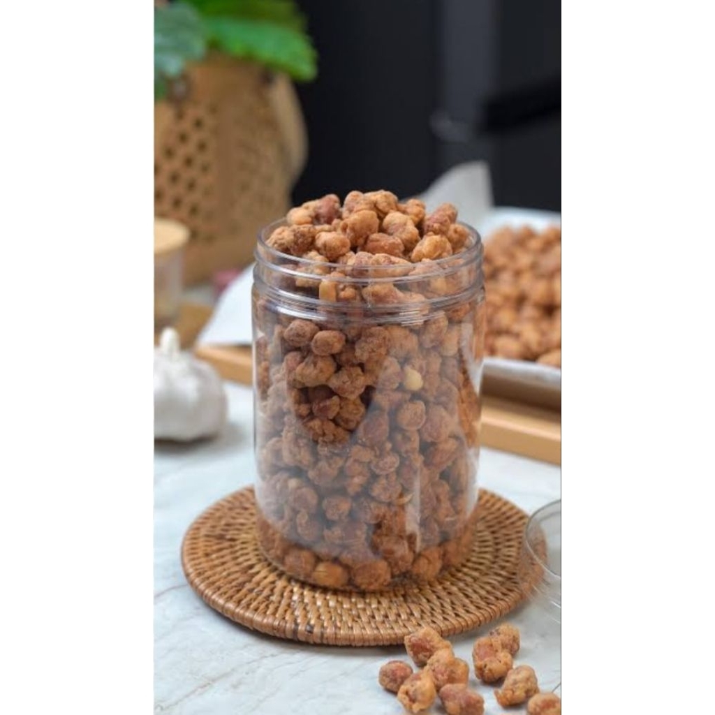 

kacang telor telor kribo