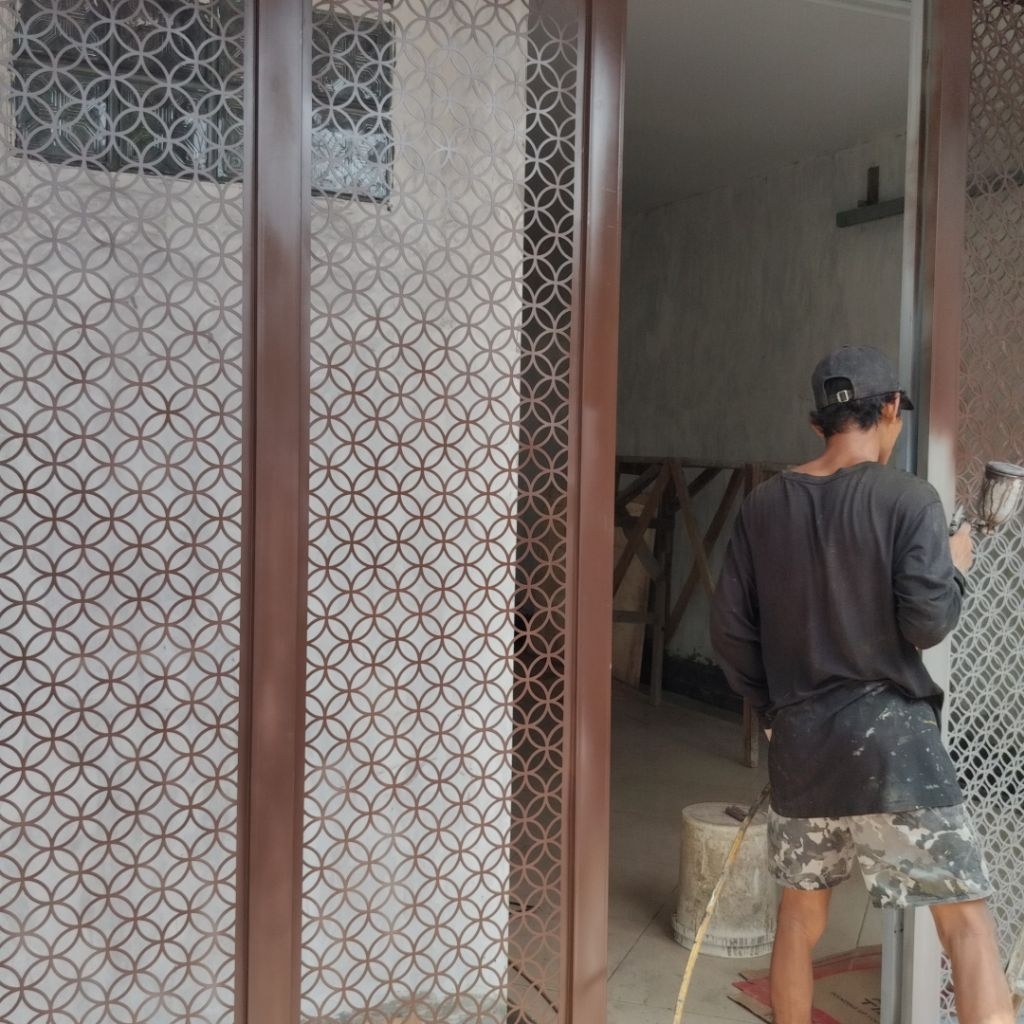pintu garasi anderson tikung