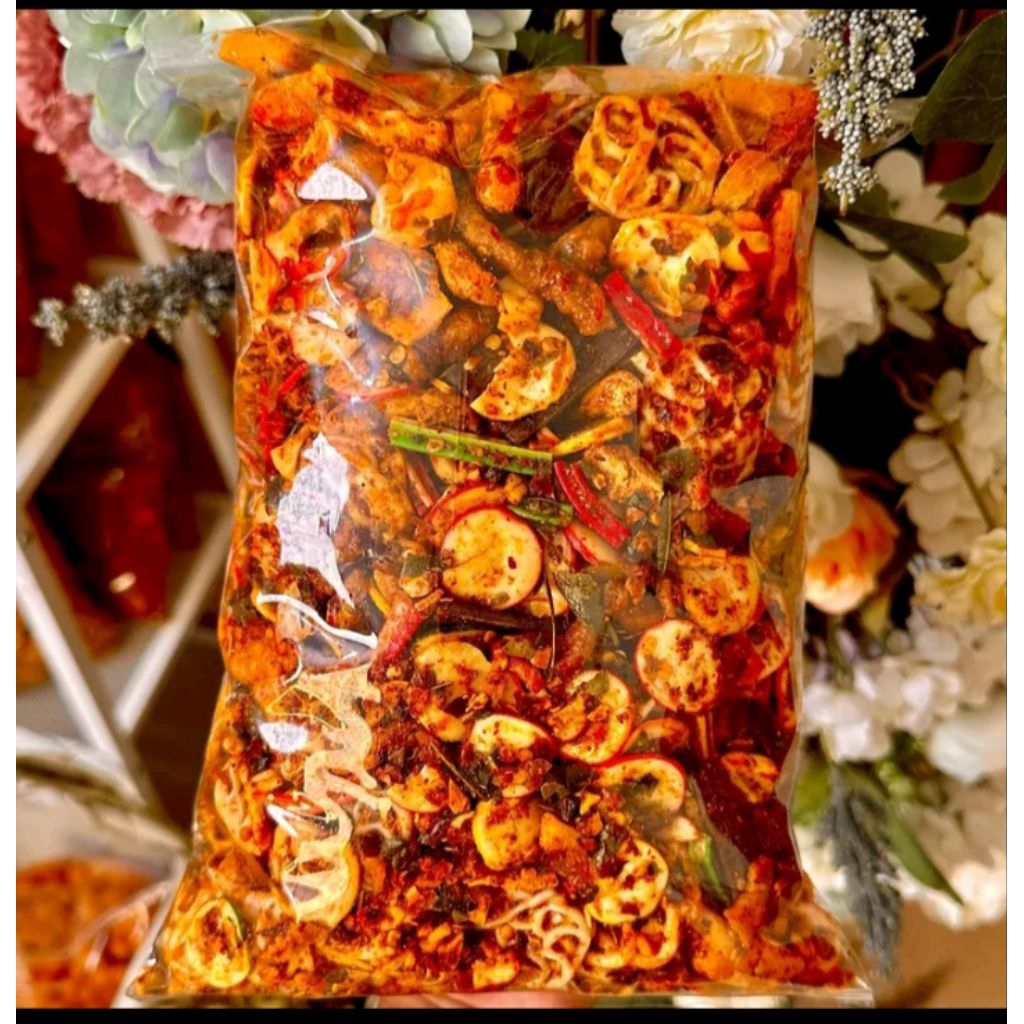 

Kerupuk seblak mix campur sagala aya berat 500 gram pedas daun jeruk