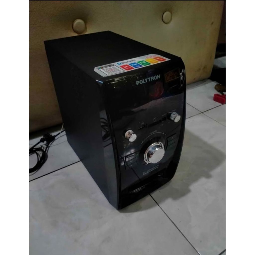 PLAYER SAJAHome teather 5.1 Polytron PHT 551