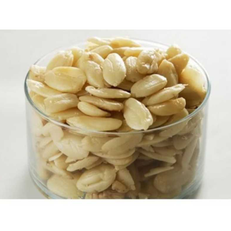 

KACANG KENARI REPACK 500 GR