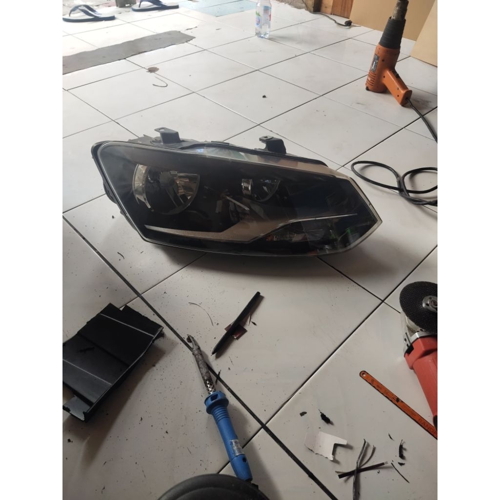 headlamp lampu depan mobil VW polo original