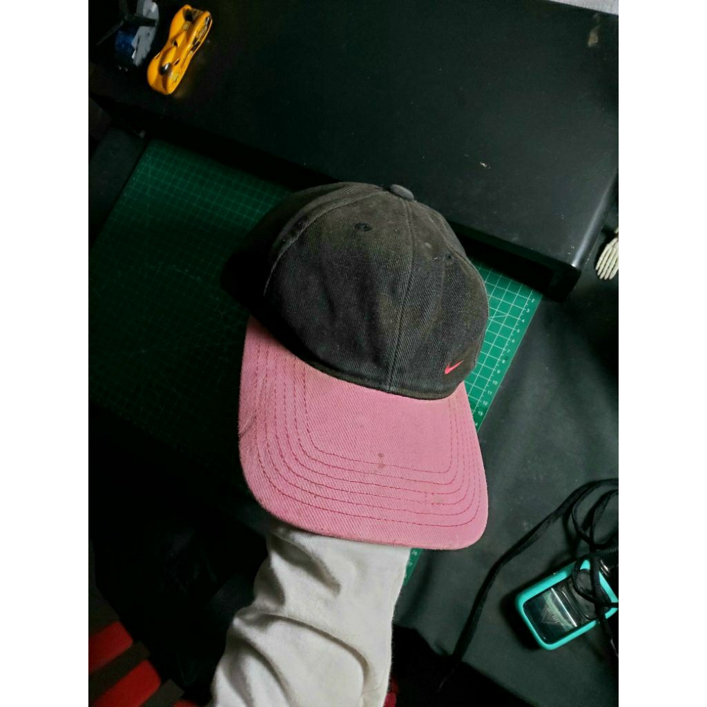 Topi Nike Second